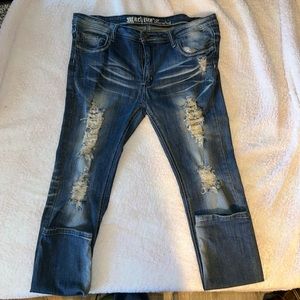 Women’s Machine distressed skinny leg jean